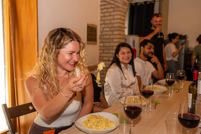 2-in-1 Pasta and Tiramisu Cooking Masterclass in Rome - Roman sauce choices: carbonara and cacio e pepe that match your pasta