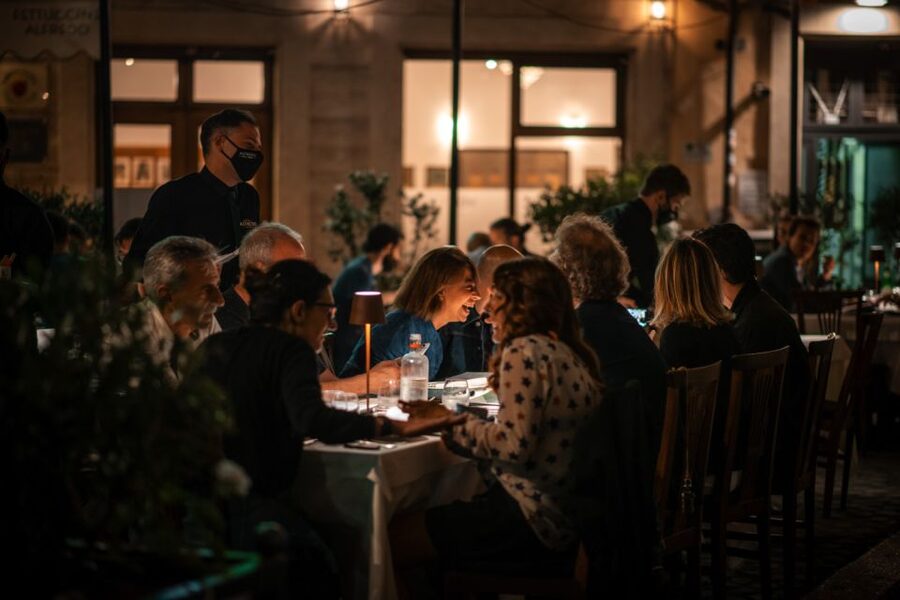 Alfredo alla Scrofa Restaurant in Rome: Eat Like a Star - Getting Oriented on Via Della Scrofa (It’s Easier Than It Sounds)