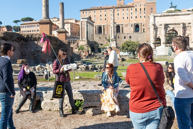 Ancient Rome Guided Walking Tour: Colosseum, Forum and Palatine - Roman Forum Highlights: From Political Center to Excavation Finds