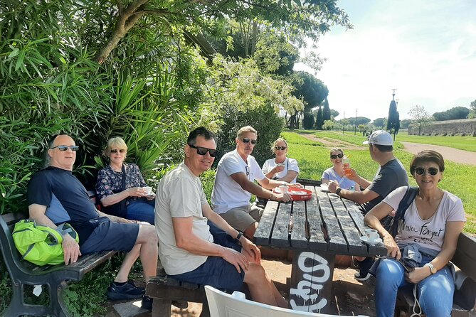 Appian Way Aqueducts Bike Tour (Catacombs & Lunch Option) - Parco degli Acquedotti: aqueduct engineering and a lunch break under the water network