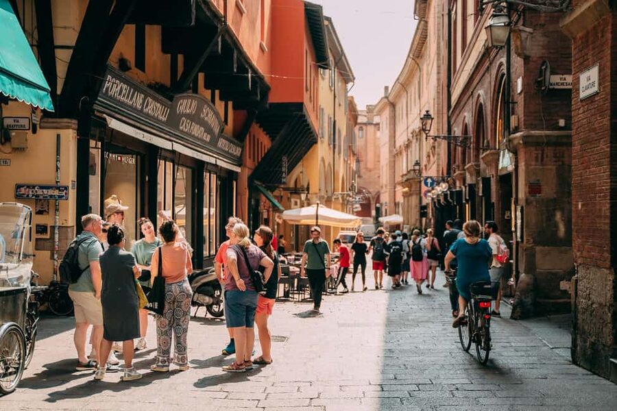 Bologna: Small-Group Tour with the Historic Archiginnasio - Why this Bologna tour works so well in 2 hours