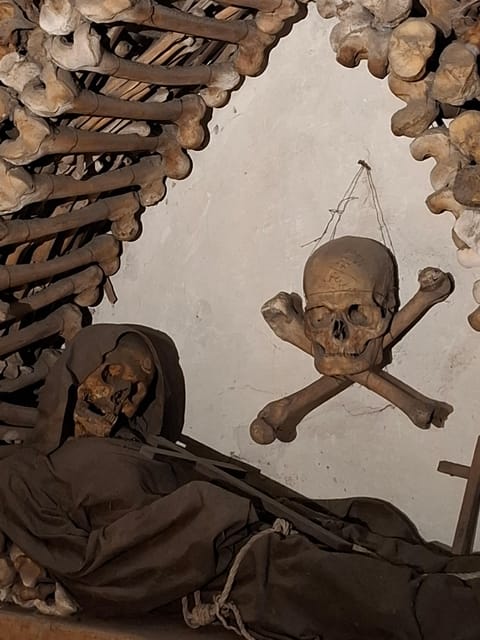 Bone Crypts & S. Clemente ENGLISH tour - tickets included - Basilica of San Clemente: Three Eras in One Descent