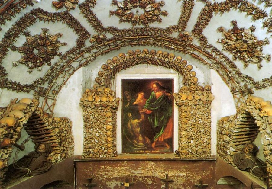 Capuchins Crypt: Christmas Baroque Concert - Crypt and Museum First, Then the Concert Seats