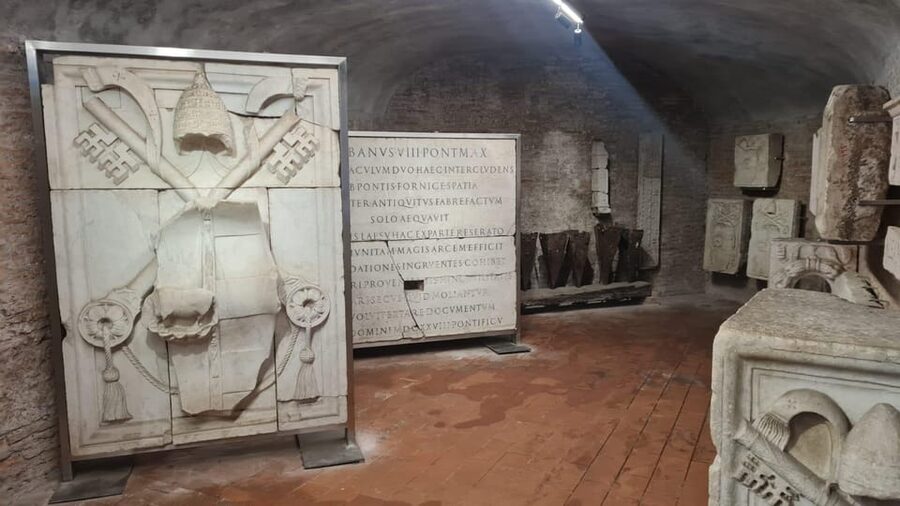 Castel Sant' Angelo: The most famous Fortress of Rome - Practical tips to avoid the annoying stuff