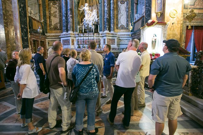 Castel Sant’Angelo Tour with Panoramic Views - Ponte Sant’Angelo first, then the castle on your one-hour timeline