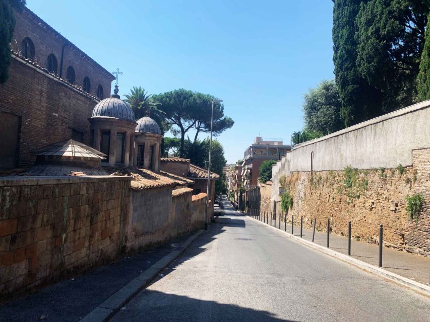 Catacombs of Saint Agnes Entry Ticket & Guided Tour - The Saint Agnes Background You’ll Hear Underground