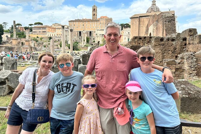 Colosseum and Roman Forum Tour for Kids and Families - The little learning stop at the Arch of Titus
