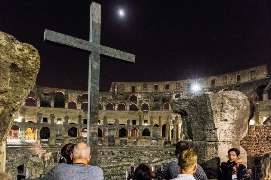 Colosseum by Evening Guided Tour with Optional Arena Access - Pacing, group size, and why audio headsets matter
