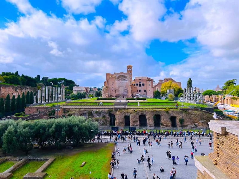 Colosseum, Forum and Ancient Rome Semi-Private Guided Tour - Getting to the meeting point without stress