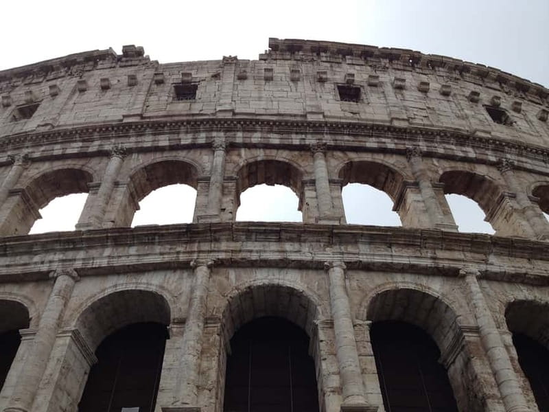 Colosseum, Forum & Palatine Hill Guided Walking tour - Palatine Hill: Myth Meets the Emperor’s Neighborhood