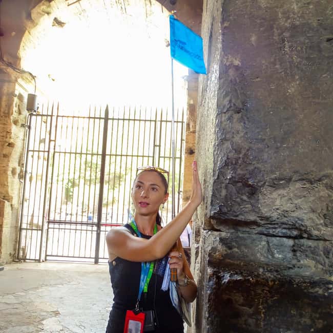 Colosseum, Forum & Palatine Hill Guided Walking tour - Colosseum: What You Will See Without the Arena Entrance