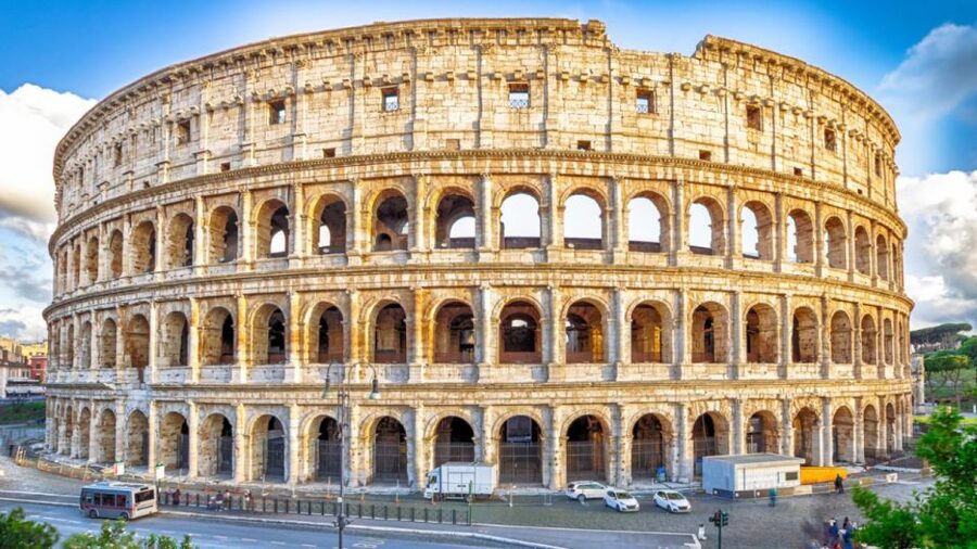 Colosseum: Gladiator’s Gate & Arena Floor Experience - Palatine Hill: ending with the views and the Romulus and Remus origin story