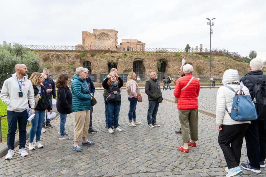 Colosseum Guided Tour: Hotel Transport included - Entering the Colosseum on Levels 1 and 2