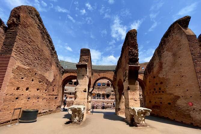 Colosseum, Palatine Hill and Roman Forum with Guided Tour - Comfort tips: shoes, sun, and a moderate fitness plan that is honest