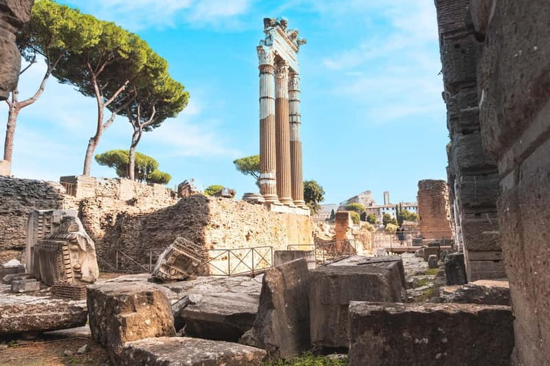 Colosseum, Roman Forum & Palatine Hill Entry and Audioguide - Walking Strategy for Staying Calm in a Busy Area