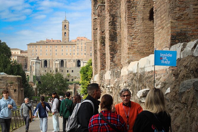 Colosseum, Roman Forum, Palatine Hill Tour with Arena option - Roman Forum walk: reading the ruins like a map