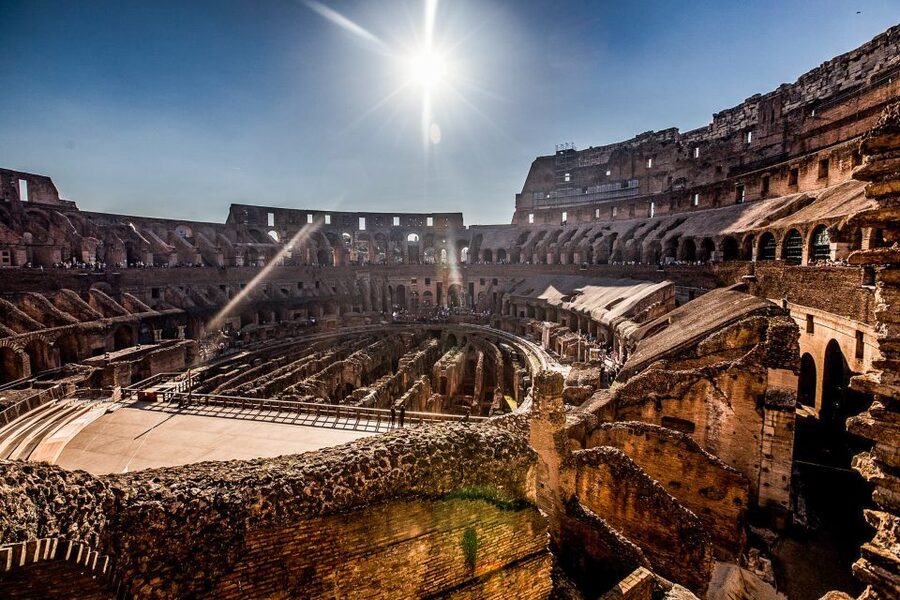Colosseum: Underground and Ancient Rome Tour - Meeting point at Via dei Fori Imperiali, 25, and how to stay calm