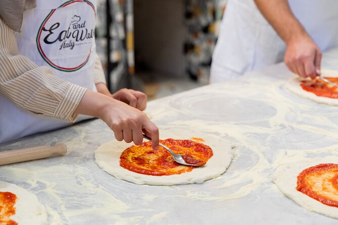 Cooking Class in the Heart of Rome: Pizza and Tiramisu Making - Choosing your pizza style, Margherita to Diavola