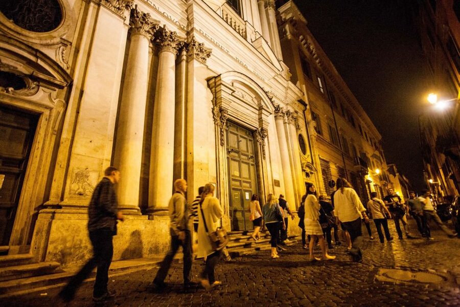 Dark Heart of Rome: Facts, Legends, and Mystery Tour - Campo de’ Fiori After Dark, Where Executions Shaped the Square