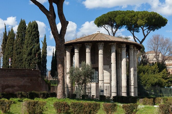 Day drinking in Rome - Scandalous Roman History - Price and value for a 2.5 hour Roman wine and spirits walk