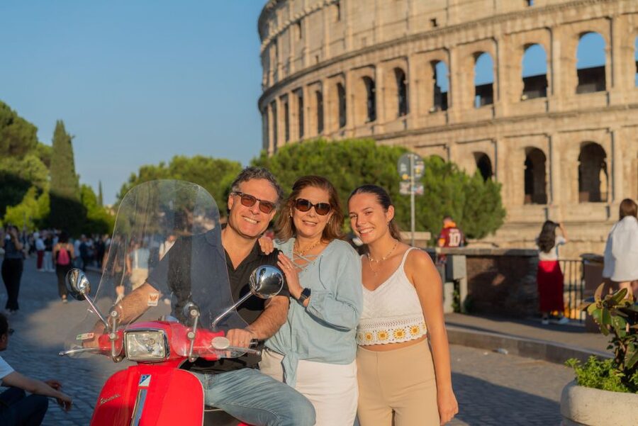 Exclusive Rome Vespa Tour with Professional Photographer - Sunset or sunrise timing, plus coffee at the top