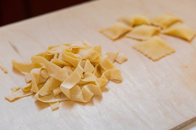Fettuccine, Ravioli and Tiramisu Pasta Making in Rome - Sauce choices for fettuccine: cacio e pepe, tomato basil, or Amatriciana