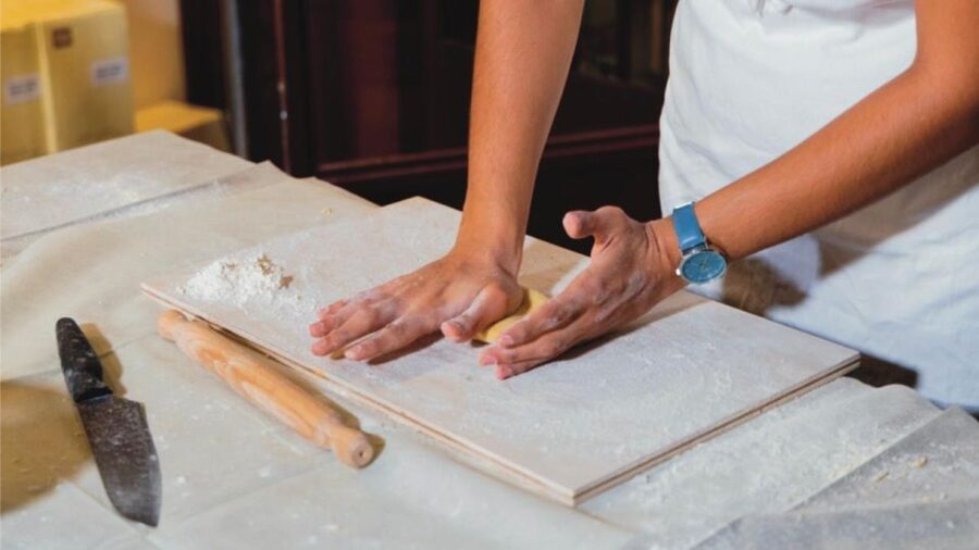 Fettuccine, Ravioli and Tiramisu Pasta Making in Rome - Who should book this pasta-making class, and who might skip it