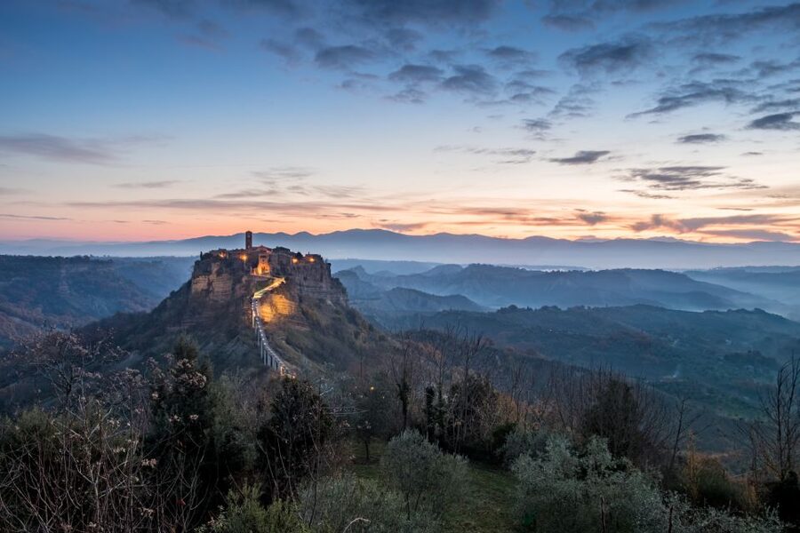 From Civitavecchia: the Dying City and Monster Park Tour - Practical walking tips for Civita di Bagnoregio