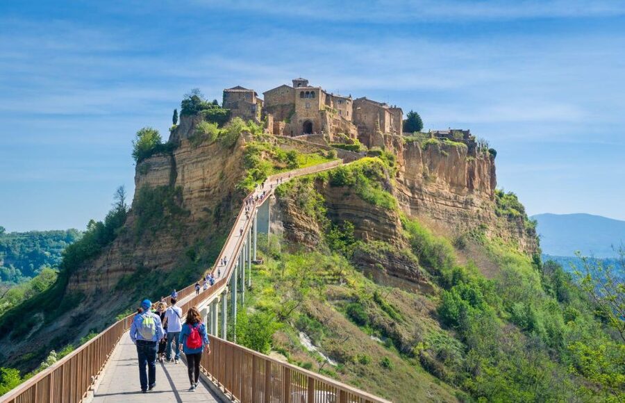 From Rome: Bagnoregio & Orvieto Day Trip with Wines & Lunch - Orvieto in Umbria: cathedral sights and Underground options