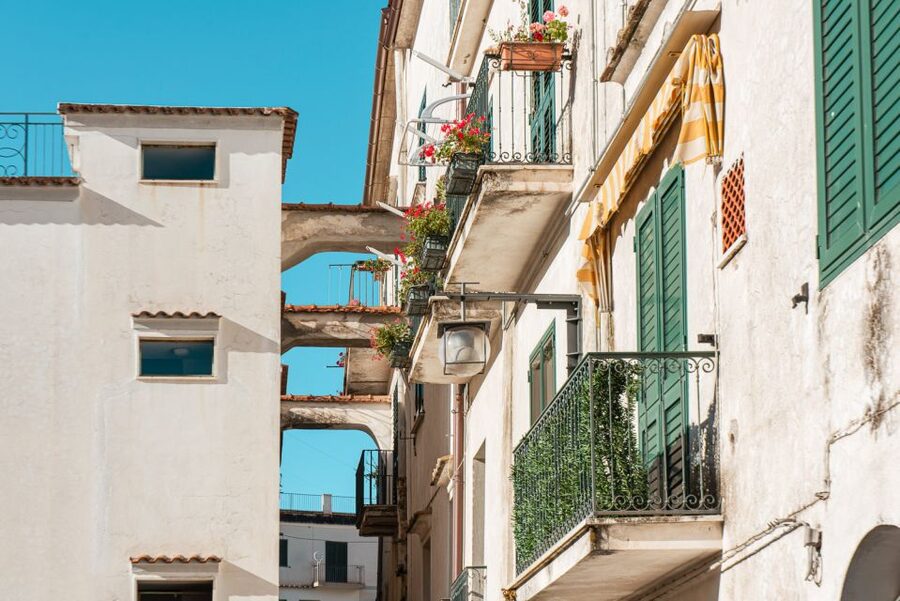 From Rome: Day Trip to Pompeii, Positano, and Amalfi - Price and value: what you pay for, and what you do not