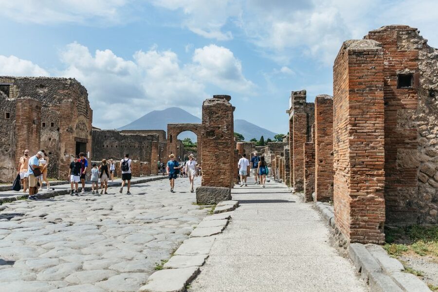 From Rome: Day Trip to Pompeii with Tickets - Getting Into Pompeii Faster: Skip-The-Ticket-Line Benefits