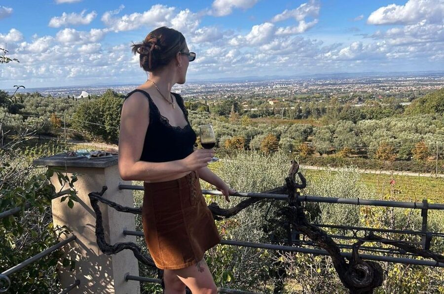 From Rome: Half-Day Frascati Wine Tour with Farmhouse Lunch - The transfer to the wine farmhouse: family history you can taste