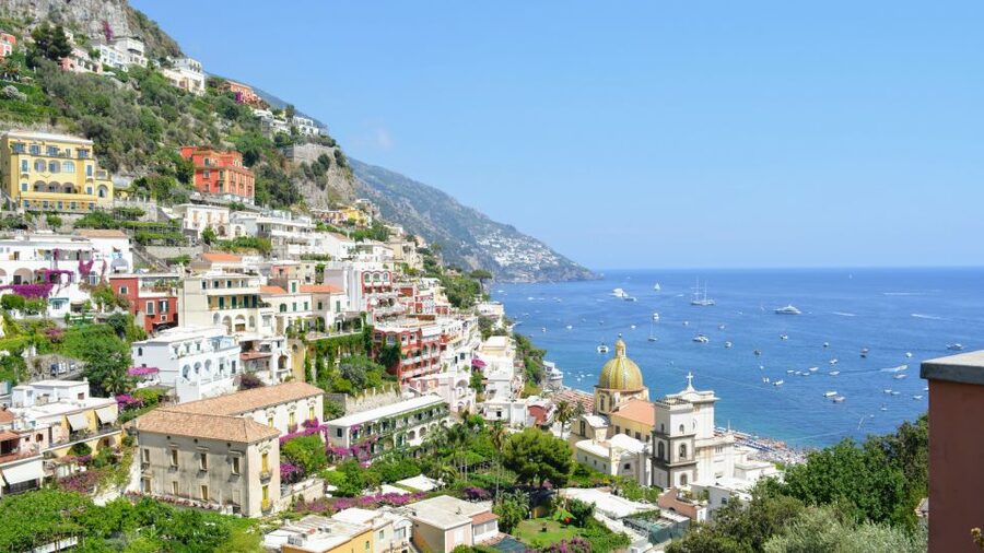 From Rome: Pompeii, Amalfi Coast, and Sorrento Day Trip - Language, guide style, and why it matters more than you think