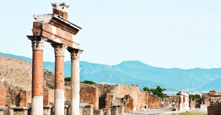 From Rome: Pompeii & Amalfi Coast Full-Day Trip - Guides and drivers that make the day smoother