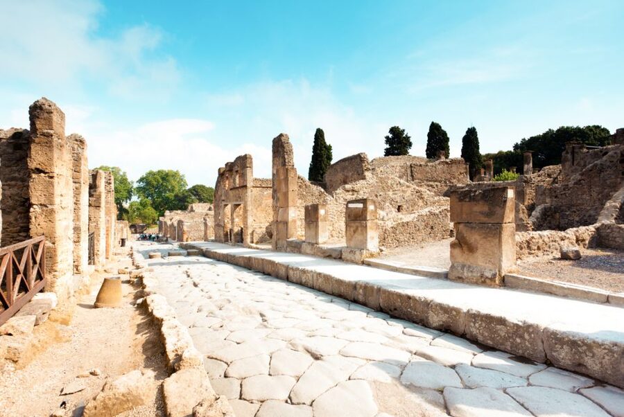 From Rome: Pompeii & Amalfi Coast Full-Day Trip - Hotel pickup and the drive toward the bay of Naples