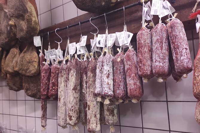 From Rome: Private Day-Tour of Tuscany - The old underground city and an Etruscan touch point