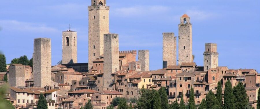 From Rome: Siena and S. Gimignano, Tuscany Wine One Day Tour - San Gimignano and the towers, why the streets feel like time travel