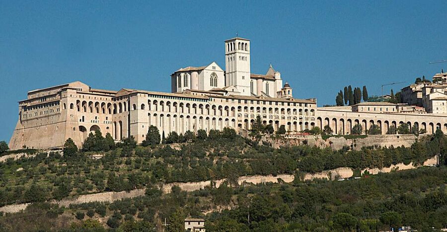 From Rome: Umbria, Assisi and Orvieto Day Tour - Small-group benefits: why this feels more personal than a big bus day