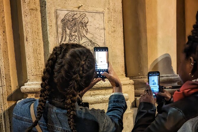 Haunted Rome Ghost Tour - The Original - The haunted square and the poisoner story