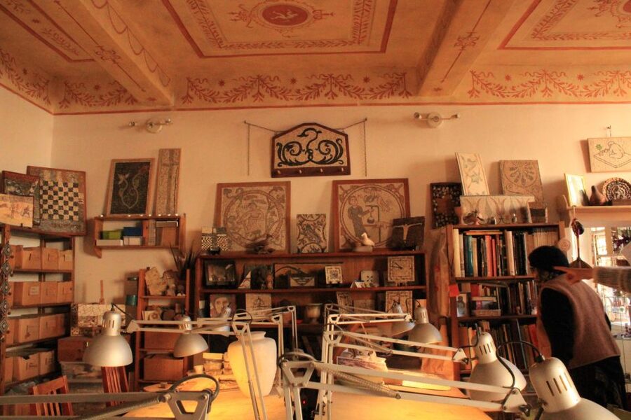 Mosaic-Making Workshop in Rome's Trastevere - Small Group Size: The Secret to Getting a Real Result