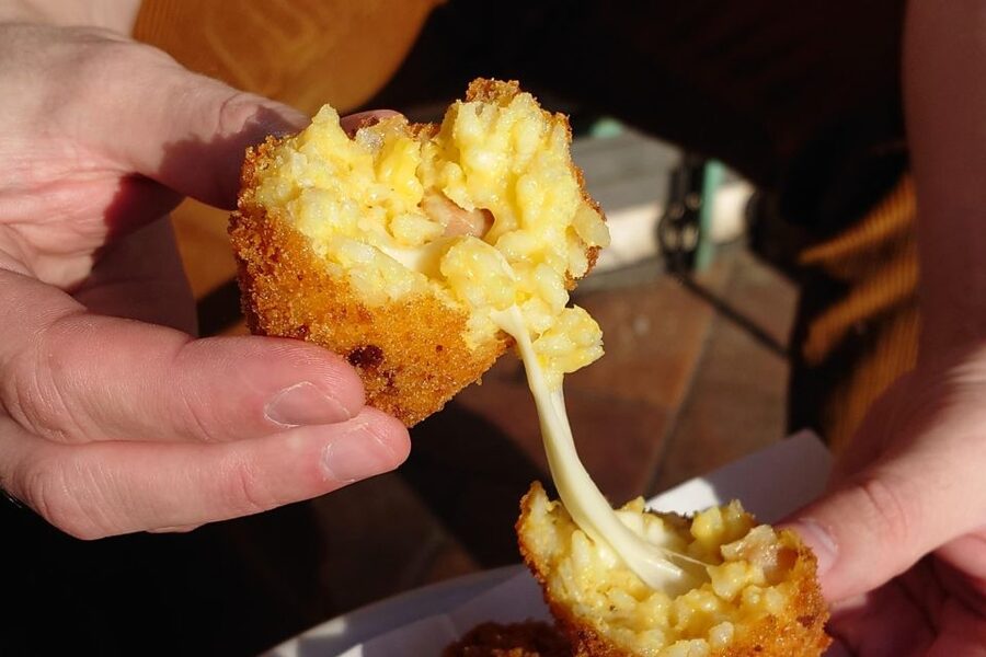 No Diet Club - Unique local Food Tour in Rome! (Trastevere) - Who should book this Trastevere food tour, and who might skip