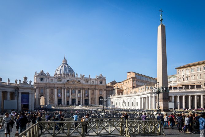 Papal Audience with Pope Leo XIV and Expert Local Guide - Listening to Your Guide: Headsets, Language, and When Things Go Wrong