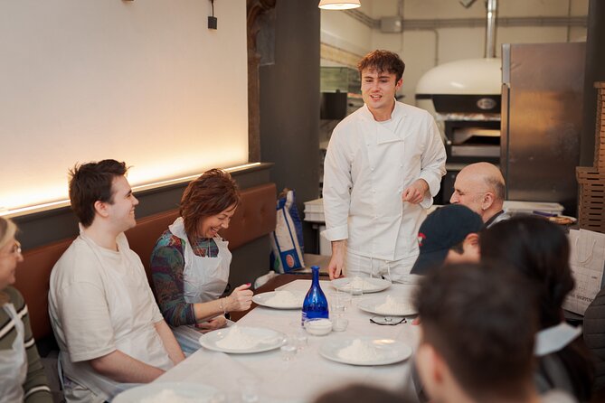 Pizza Cooking Class in Rome - Near Piazza Navona - Drinks, bruschetta, and the after-pizza finish