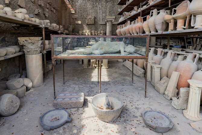 Pompeii and Mount Vesuvius Day Trip from Rome with Pizza Lunch - Coach Comfort, Wi-Fi, and Group Size: What Matters in the Real World