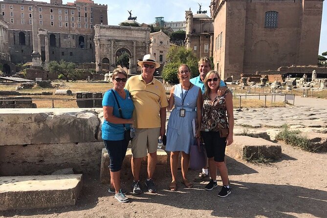 Private Colosseum and Roman Forum Tour with Arena Floor Access - Palatine Hill: the imperial neighborhood with real viewpoint payback