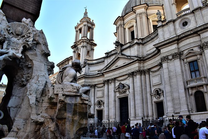 Private Rome WOW Tour in 1 Day: Luxury Car, Guide, Tkts & Lunch! - Vatican Museums and Sistine Chapel: how the timing is arranged