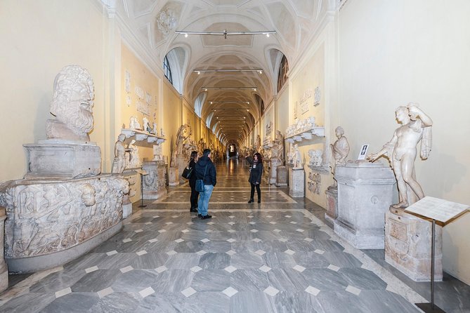 Private Vatican Museums and St. Peter's Basilica Early Bird Tour - Private walking tour with a licensed guide, what that really buys you