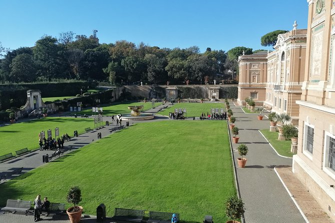 Private Vatican Museums and St. Peter's Basilica Early Bird Tour - Dress code, walking comfort, and the stuff you should plan for