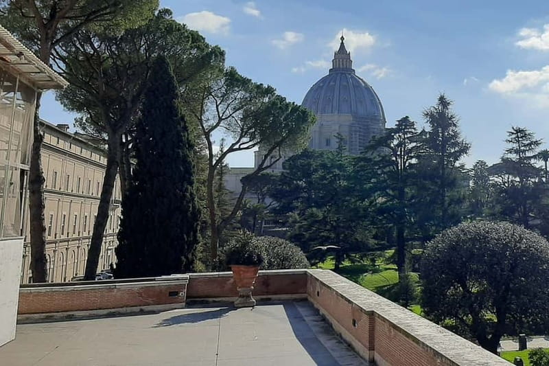 Private Vatican Tour with the option to visit St. Peter's - The St. Peter’s Basilica Option: Priority Tickets, But Access Can Fall Through