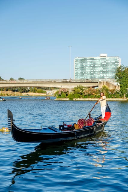 Roma: The one and only Roma Gondola tours on the lake! - Timing, Weather, and Queue Reality in High Season